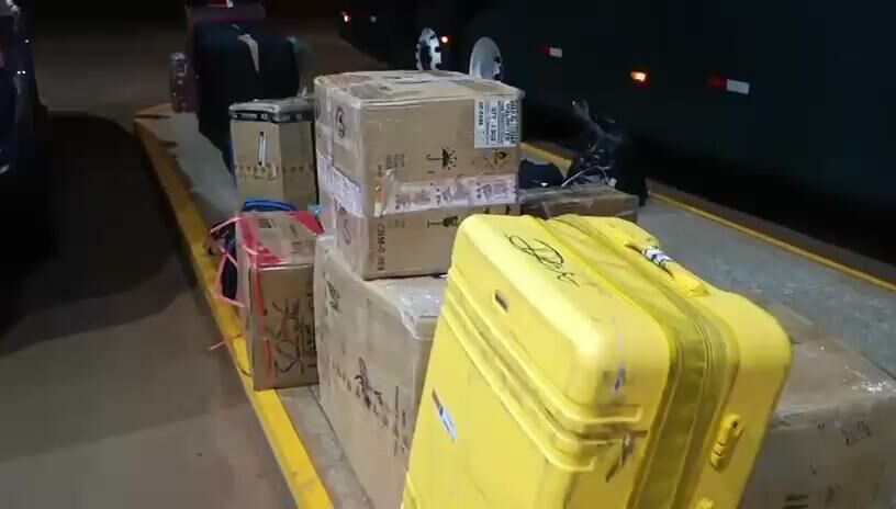 Imagem de compartilhamento para o artigo Jovem é detido transportando mais de R$ 90 mil em mercadorias do Paraguai, em Chapadão do Sul da MS Todo dia